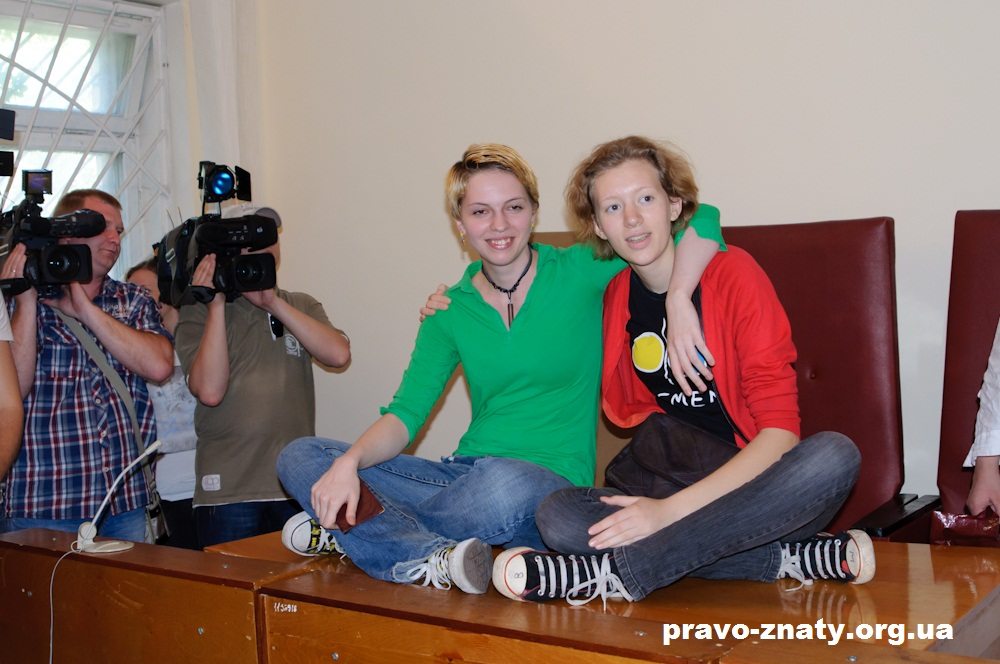 Завтра та післязавтра у Броварах судитимуть захисниць героя Віталія Запорожця