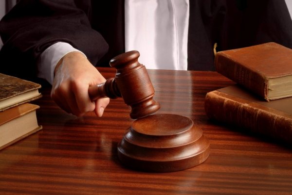 Суд розглядатиме позов Павла Різаненка проти газети «Броварська панорама»