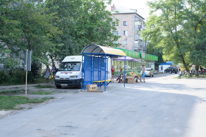 Виконком вказав партіям на їх місце