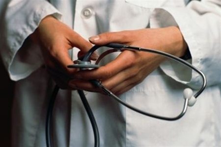 Через халатність броварських лікарів, які не помітили двох переломів, жінка три місяці терпіла біль