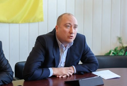"Кореспондент": Голова броварської ОВК погрожує члену комісії
