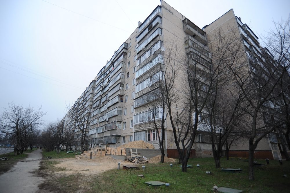 Незаконне будівництво на Грушевського, 3 призупинене. Забудовник не здається