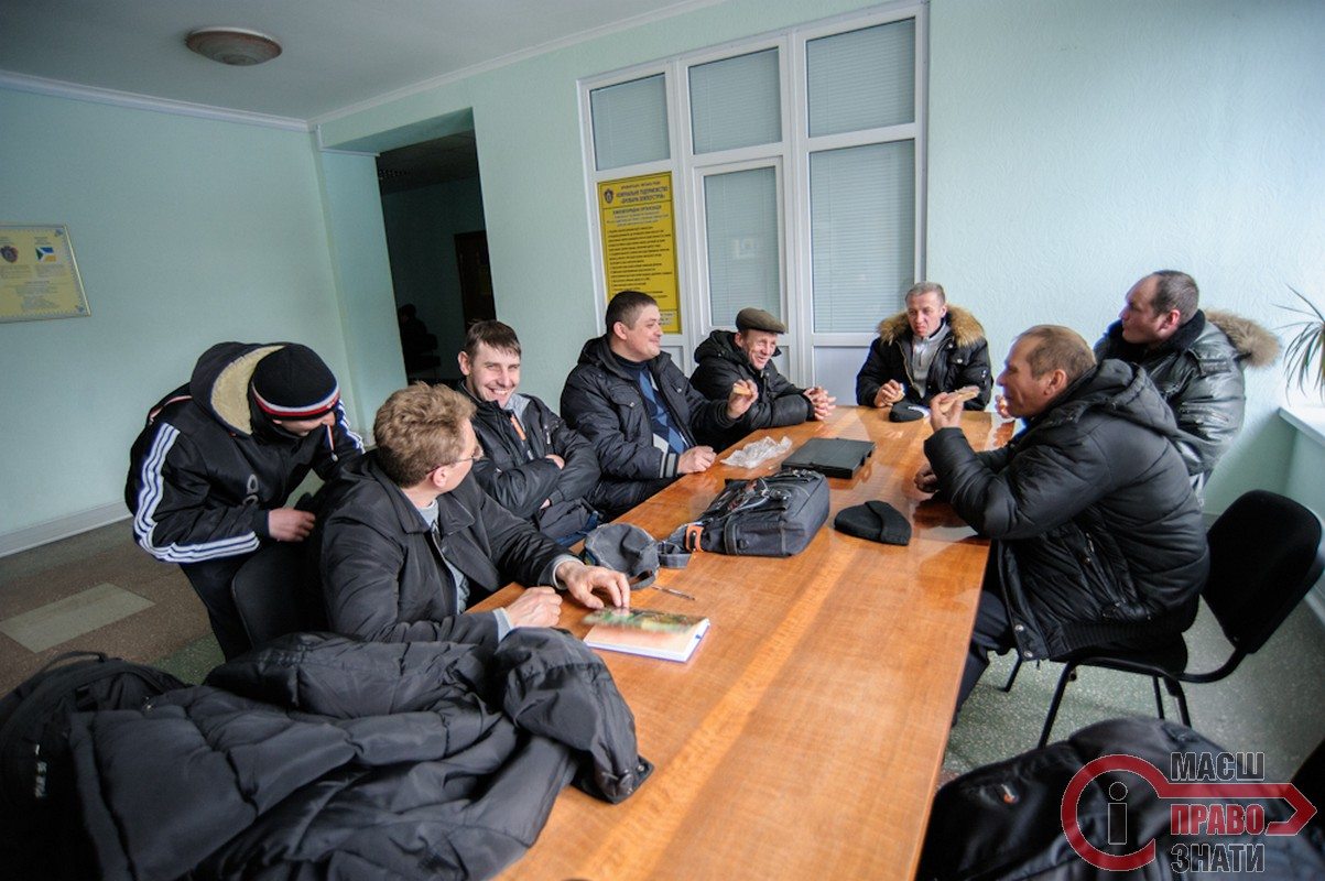Адміністрація «Чистих матеріалів» за згодою влади саботує переговорний процес?