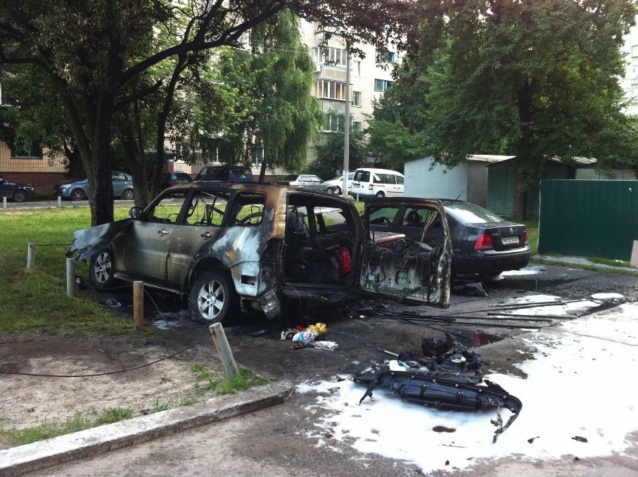 Спалений автомобіль броварського депутата викликав резонанс на українському ТБ (оновлено)