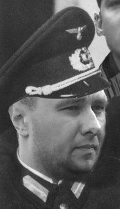 bydlo_nazi-172x300