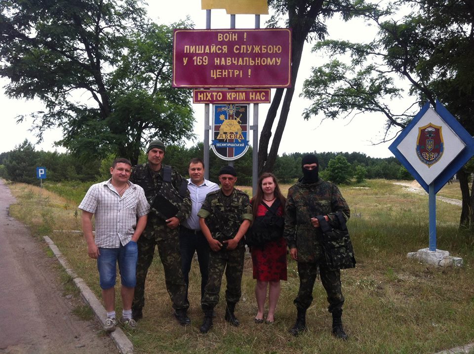По гривні з хати – броня солдату: як Бровари допомагають військовим cover image