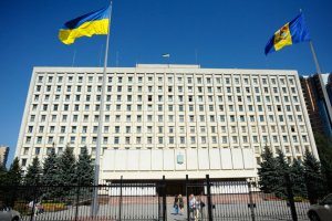 В окрузі №97 зареєстрували ще одного «самовисуванця» - Валерія Деркача cover image