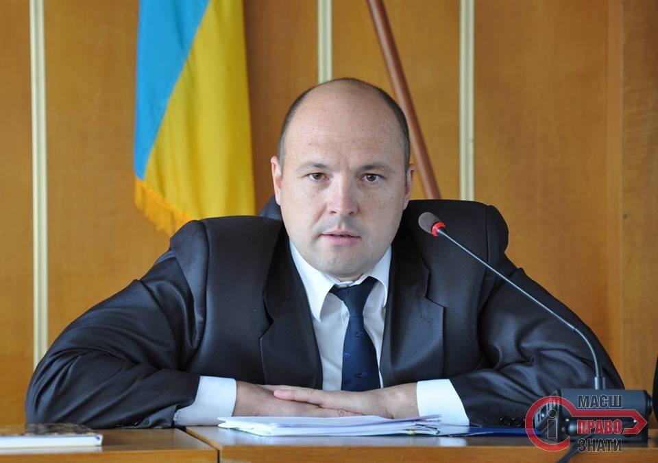 Новий прокурор обіцяє «поставити жирну крапку» у справі про зниклі печатки ДВК - ВІДЕО cover image