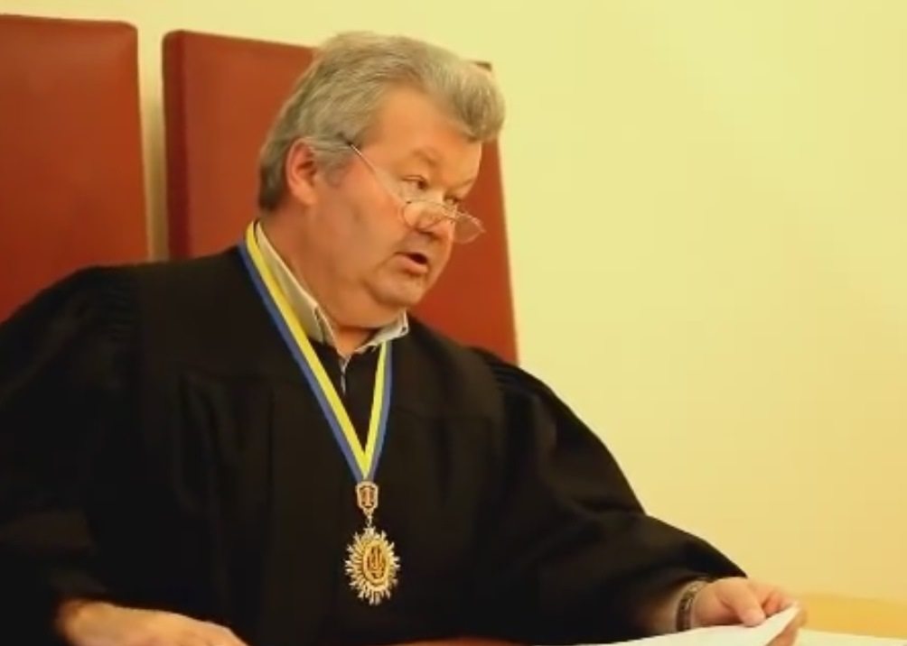 Броварського суддю... судитимуть за репресії активістів cover image