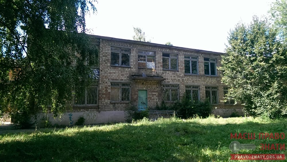 Чому влада і броварський завод сперечаються за два садочки у центрі міста?