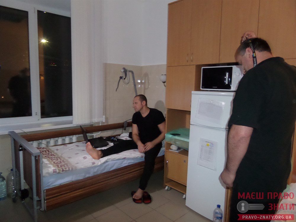 Волонтери вимагають більше місця для бійців АТО в лікарні. Броварські медики: "Не за рахунок інших хворих"