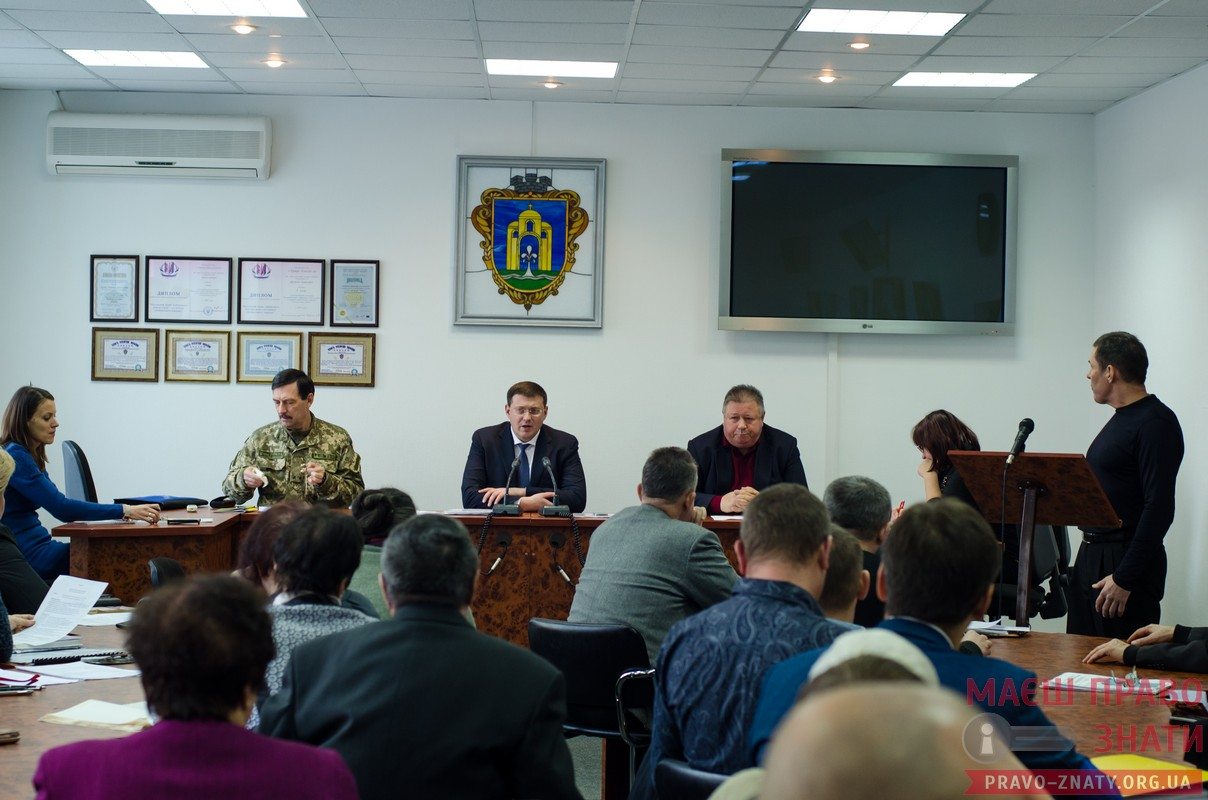 Представлення потенційних заступників мера: технічні кандидати, гості з Києва та цькування ЗМІ. Частина 1 cover image