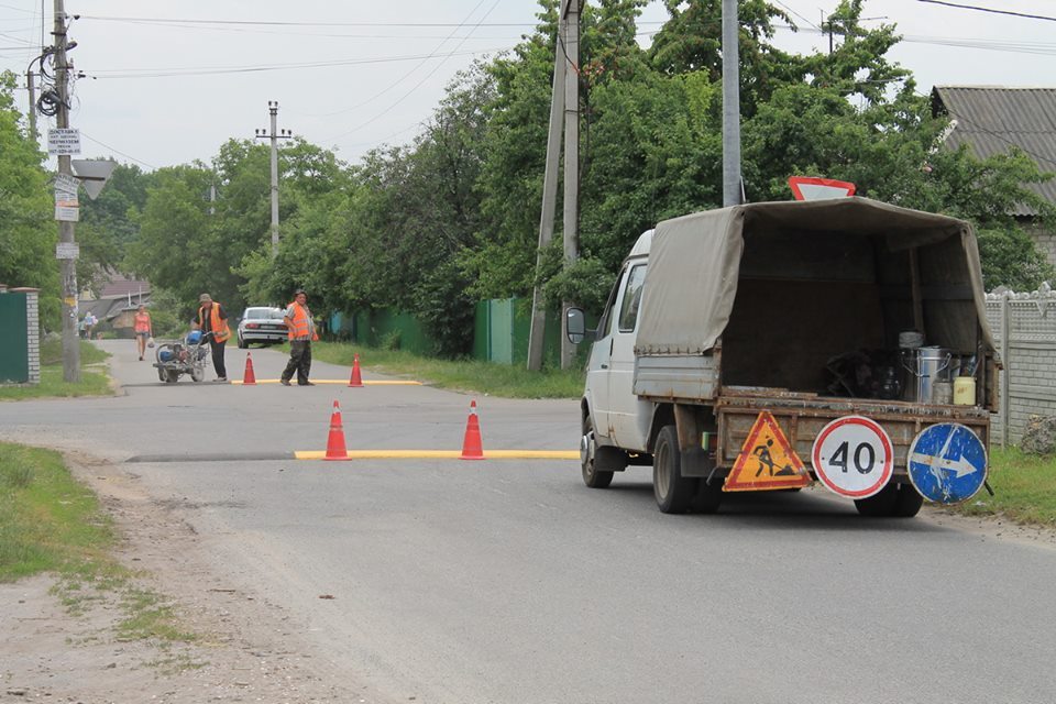У Броварах до весни обіцяють демонтувати два десятки «лежачих поліцейських» cover image