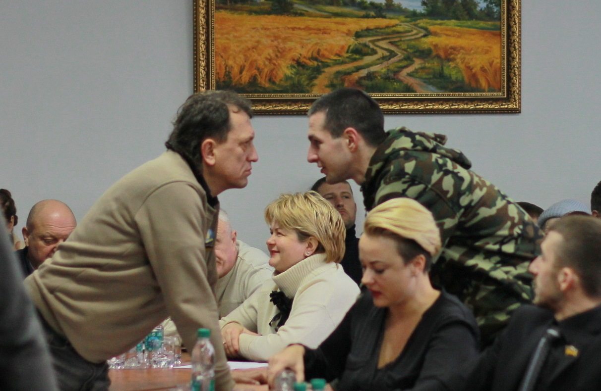 Ключова сесія: Сапожко втратив Виноградову, "Свобода" підтримала регіонала та отримала секретаря