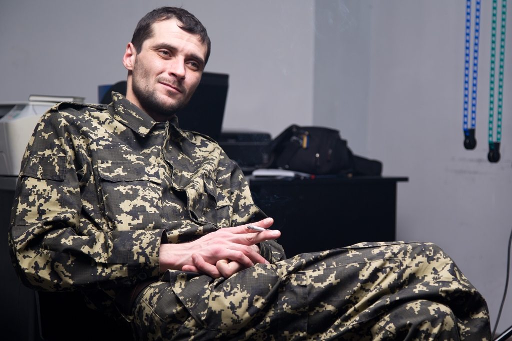 Сержант Нестеренко про Дебальцеве: "Я прокинувся - штаб горить, а з наших уже нікого нема"