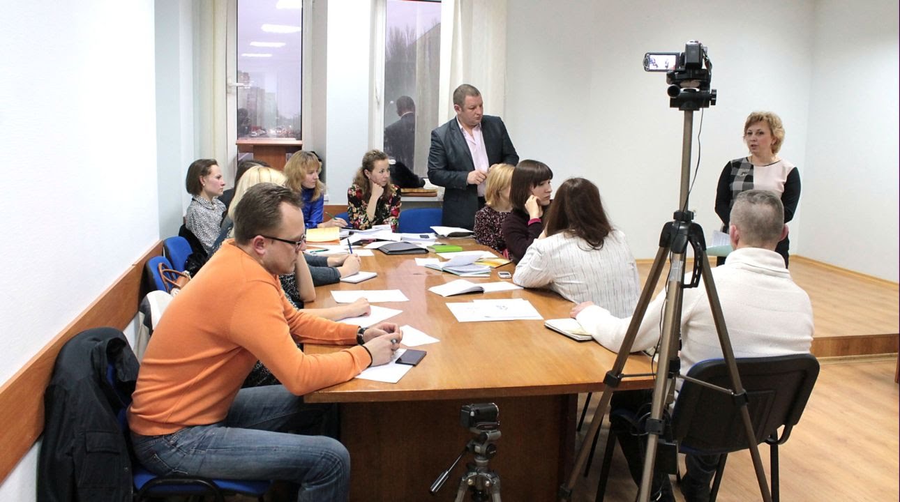 АНОНС: 20 вересня у Броварах засідатиме Громадська рада при управлінні освіти cover image