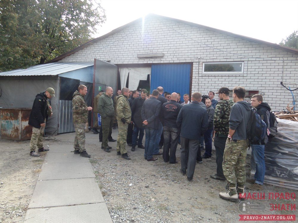 Скандал на взуттєвому підприємстві у Броварах: «віджали» як Крим, без єдиного вистрілу?