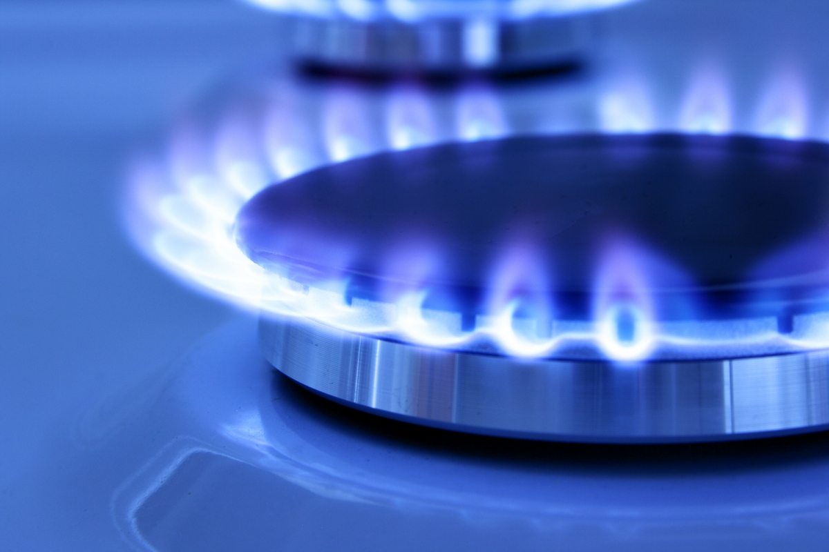 Електромережа та газконтора обіцяють почати відключення боржників у Броварах cover image