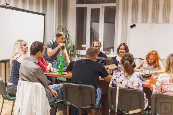 Волонтерський проект English Speaking Club: "Ми хочемо ділитися своїми знаннями та надихати людей вчити англійську"