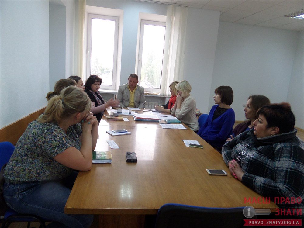 Громадська рада при управлінні освіти прозвітувала за 2 роки роботи і склала свої повноваження cover image